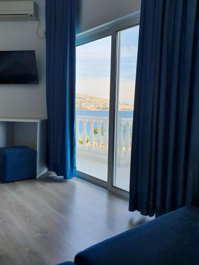 Hotel Aloha Саранда Екстер'єр фото
